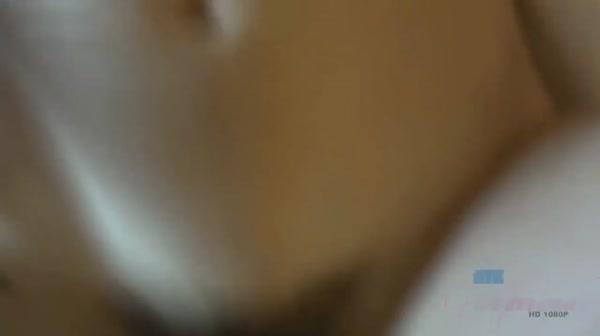 稚嫩小波波外加大长腿才成年就骚气逼人的捷克小美眉最后射的小BB全是